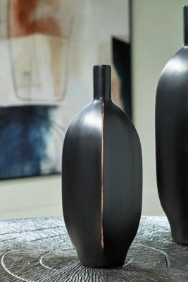 Ashley Rhaveney Black Vase (Set of 3)