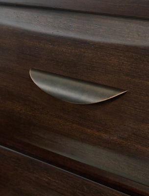 Benchcraft Vanmore Dark Brown Nightstand