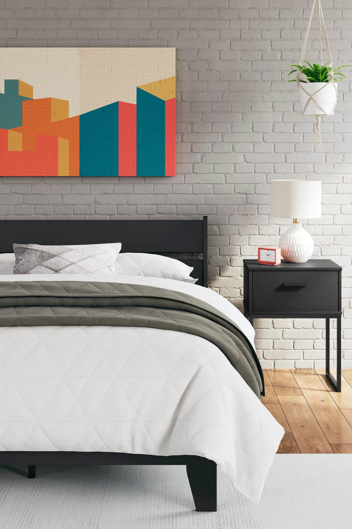 Ashley Socalle Black Full Panel Platform Bed