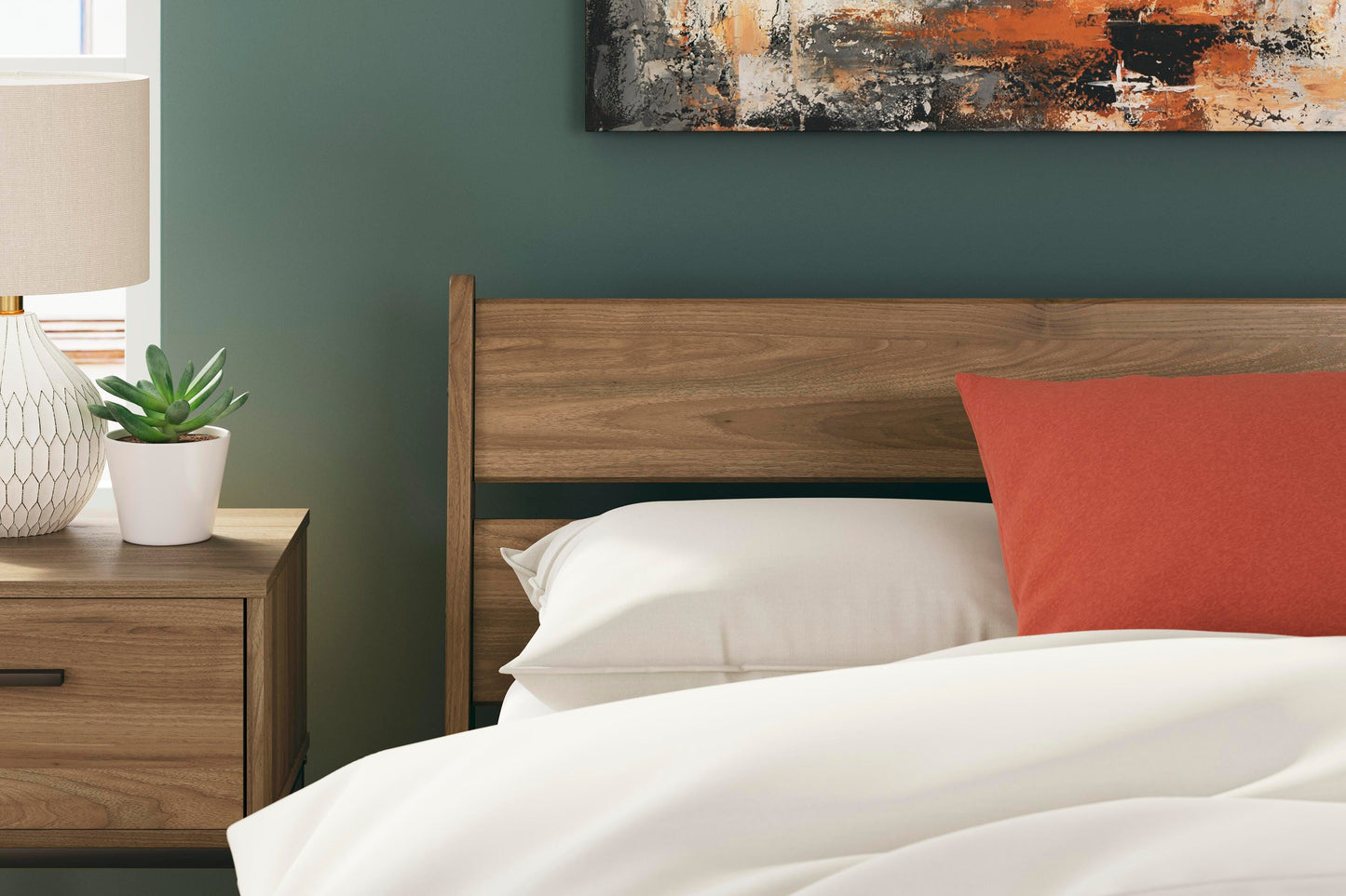 Ashley Deanlow Honey Full Platform Panel Bed