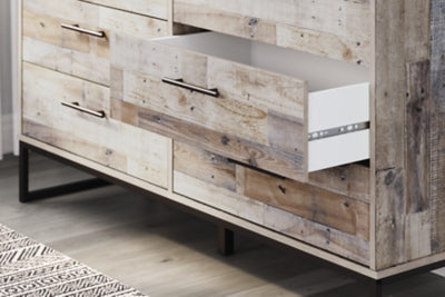 Ashley Neilsville Whitewash 6 Drawer Dresser