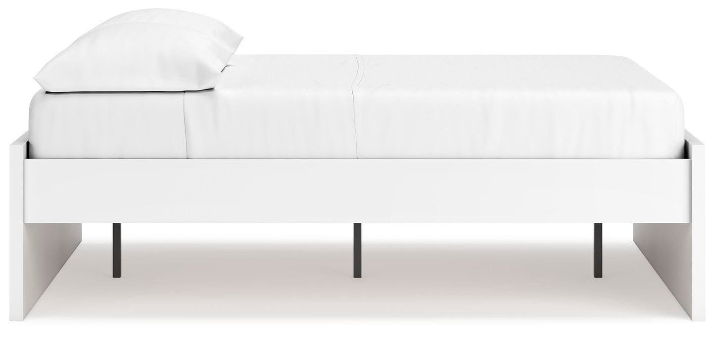 Ashley Onita White Full Platform Bed