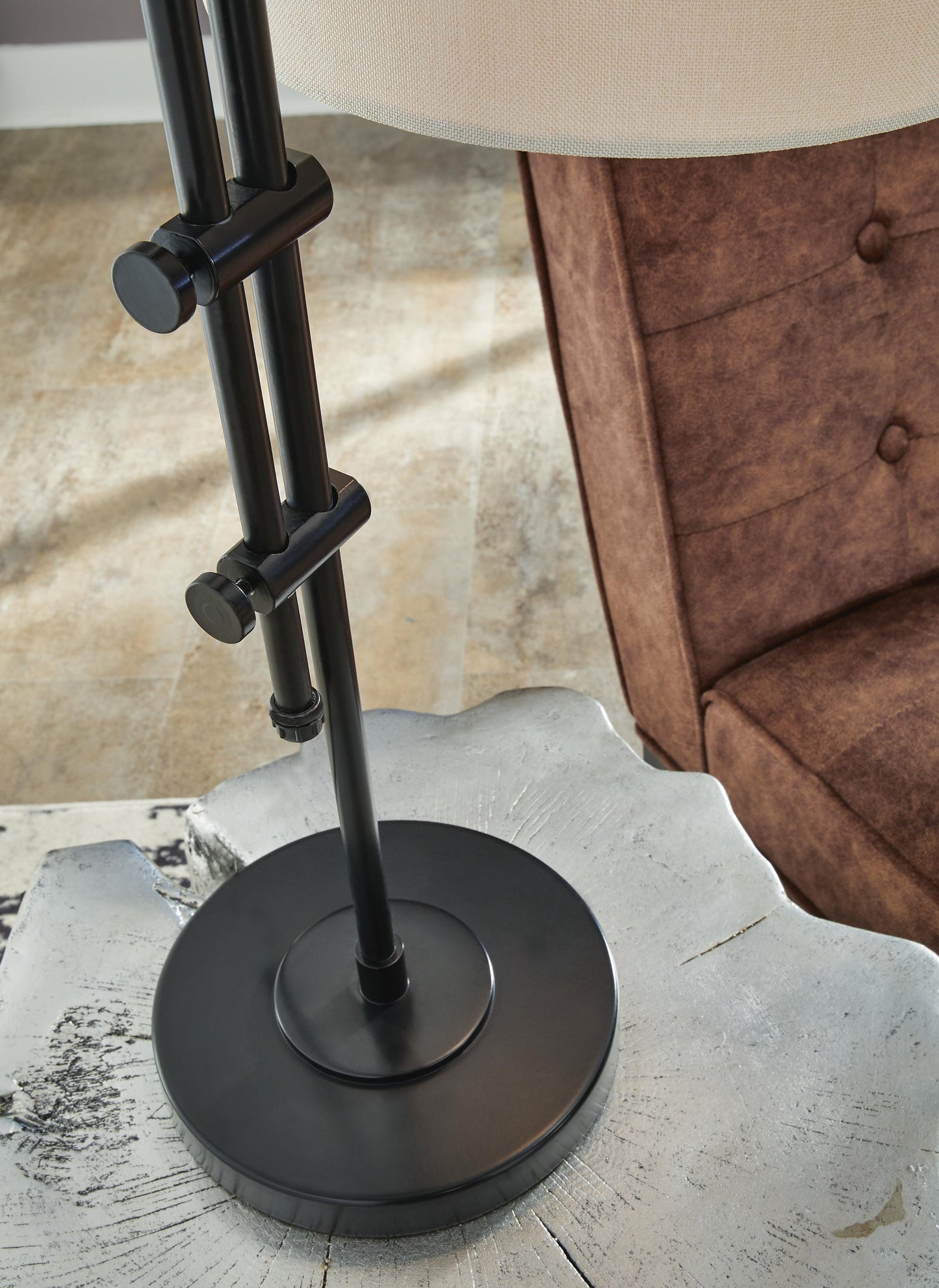 Ashley Baronvale Black Accent Lamp