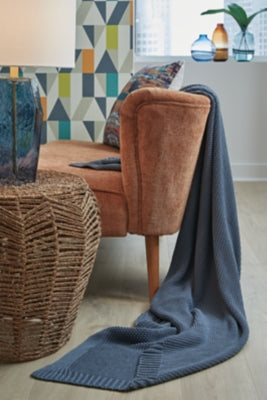 Ashley Gayelery Blue Throw (Set of 3)