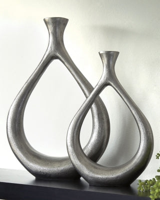 Ashley Dimaia Antique Silver Finish Vase (Set of 2)