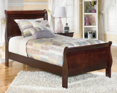 Ashley Alisdair Reddish Brown Twin Sleigh Bed