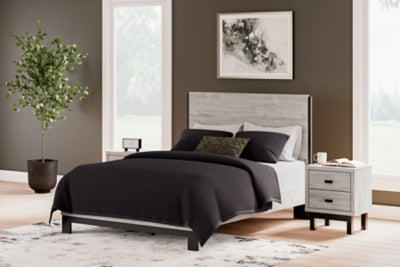 Ashley Vessalli Gray Queen Panel Bed