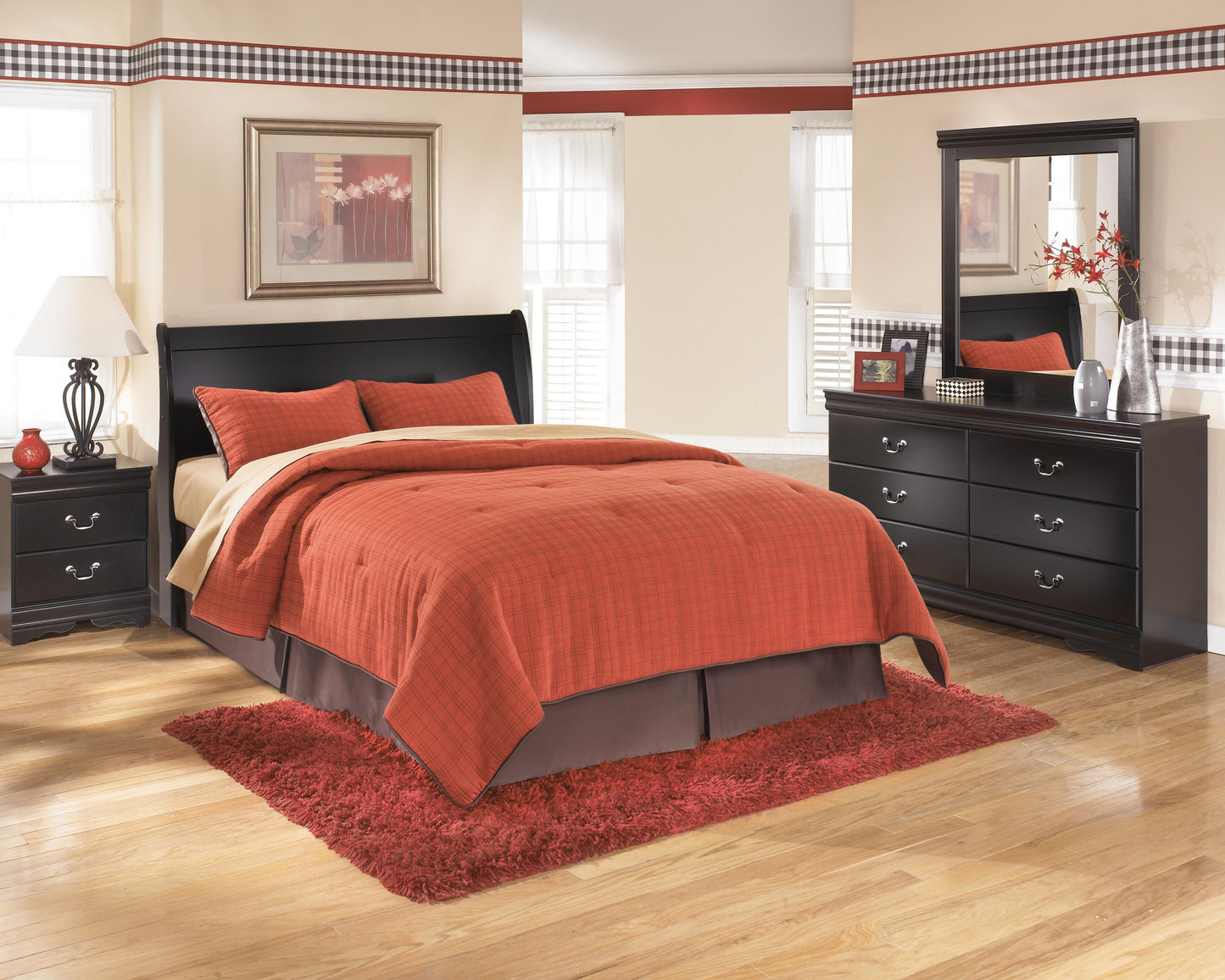 Ashley Huey Vineyard Black Queen Sleigh Headboard