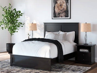 Ashley Maribel Black Full Panel Bed