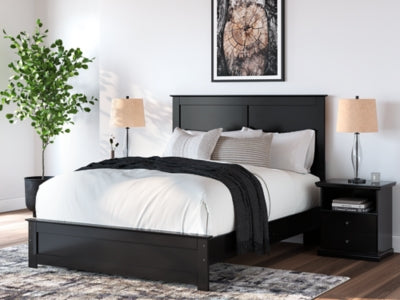 Ashley Maribel Black Queen Panel Bed