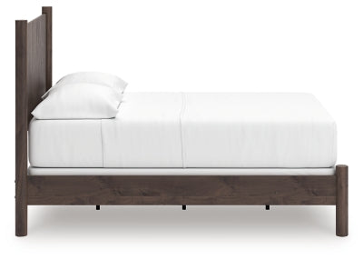 Ashley Cadmori Brown Full Panel Bed
