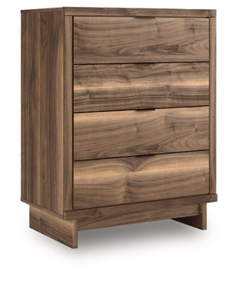 Ashley Zadilyn Brown Chest of Drawers