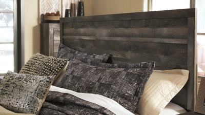 Ashley Wynnlow Gray Queen Panel Bed