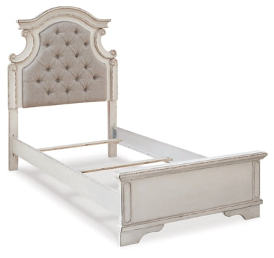 Ashley Realyn Chipped White Twin Panel Bed