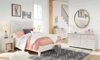 Ashley Paxberry Whitewash Dresser