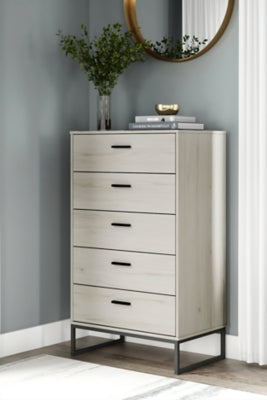 Ashley Socalle Light Natural 5 Drawer Chest