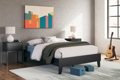 Ashley Socalle Black Full Platform Bed