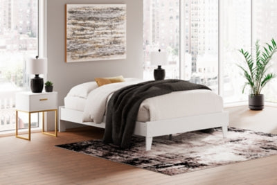 Ashley Socalle Two-tone Queen Platform Bed