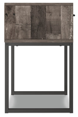 Ashley Neilsville Multi Gray 19" W Nightstand