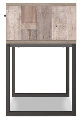 Ashley Neilsville Whitewash 19" W Nightstand