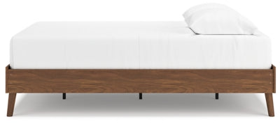 Ashley Fordmont Auburn Queen Platform Bed