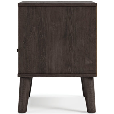 Ashley Piperton Two-tone Brown Black 1 Drawer Nightstand