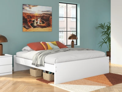 Ashley Onita White King Platform Bed