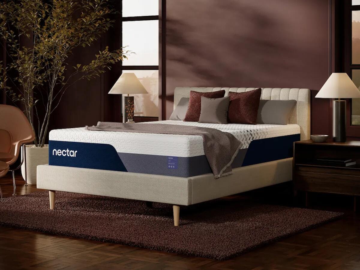 Nectar Nectar Luxe Memory Foam White Queen Mattress