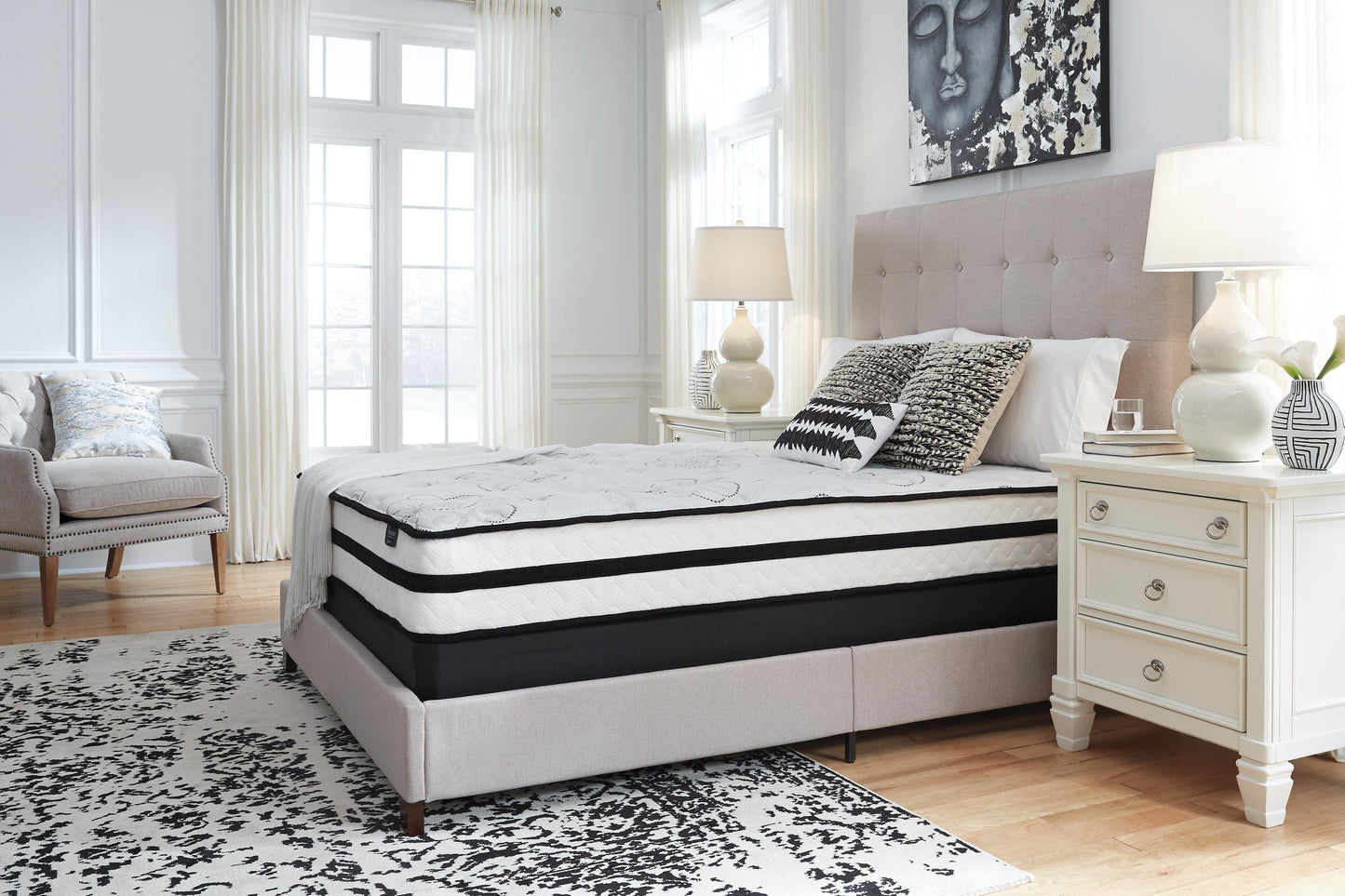 Ashley Chime 10 Inch Hybrid White King Mattress in a Box