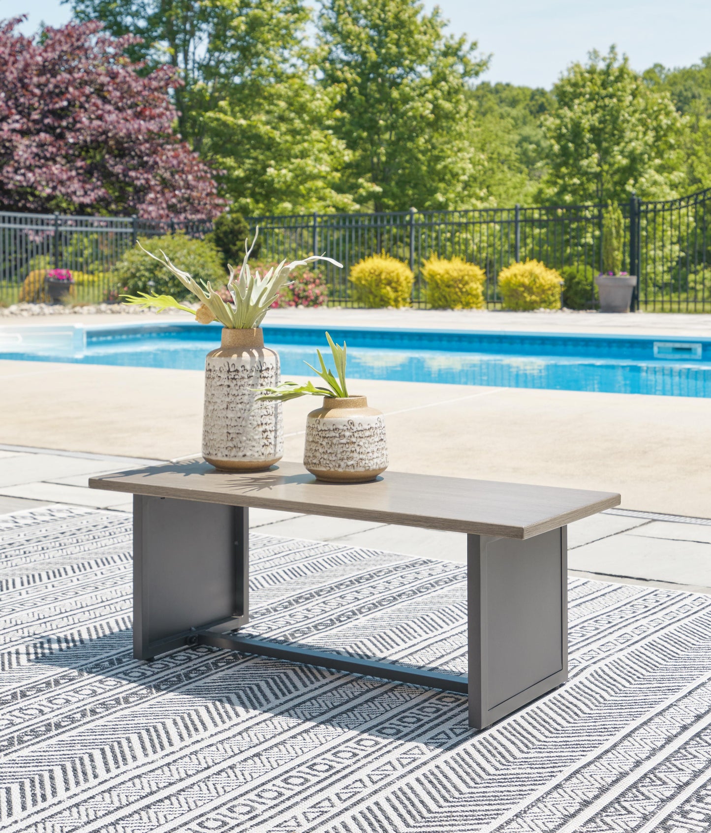 Ashley Bree Zee Brown 7-Piece Outdoor Modular Seating