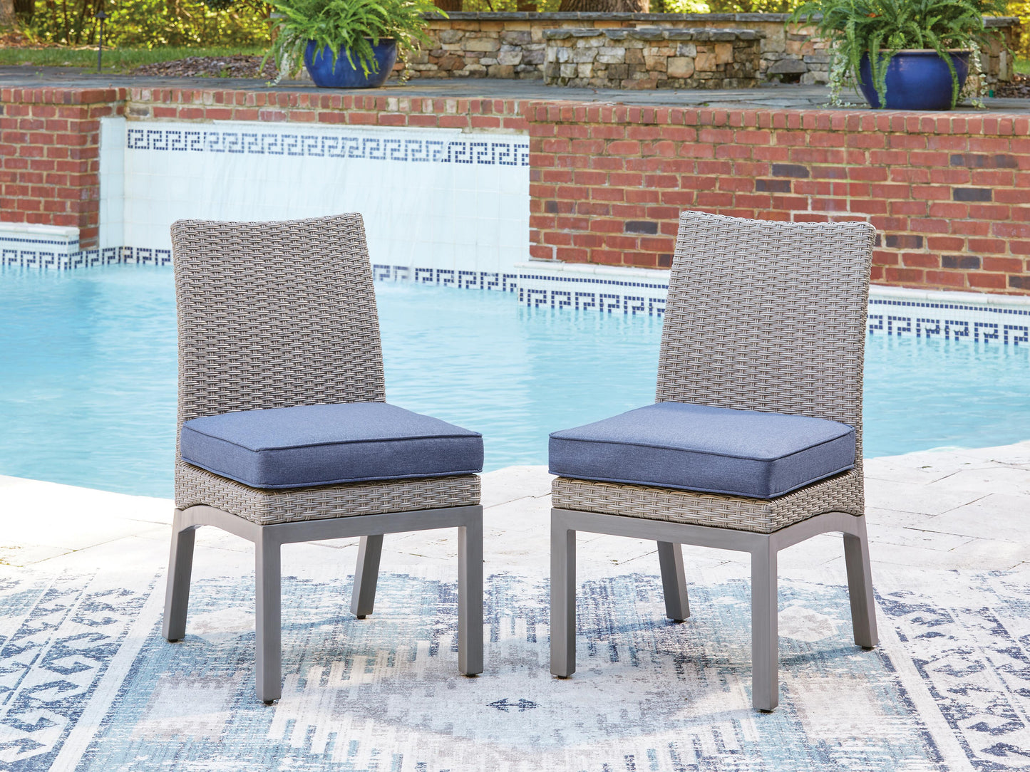 Ashley Dillon Beach Blue Gray Outdoor Side Chair with Cushion (Set of 2)