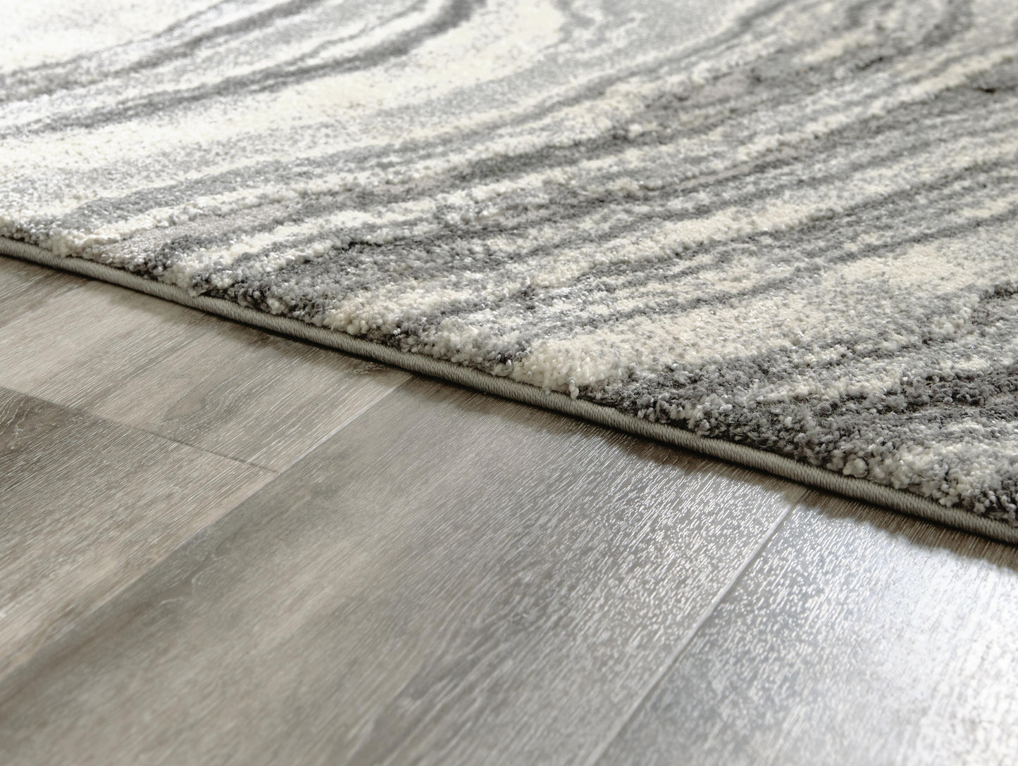 Ashley Wysdale Ivory Gray 5'3" x 7'3" Rug