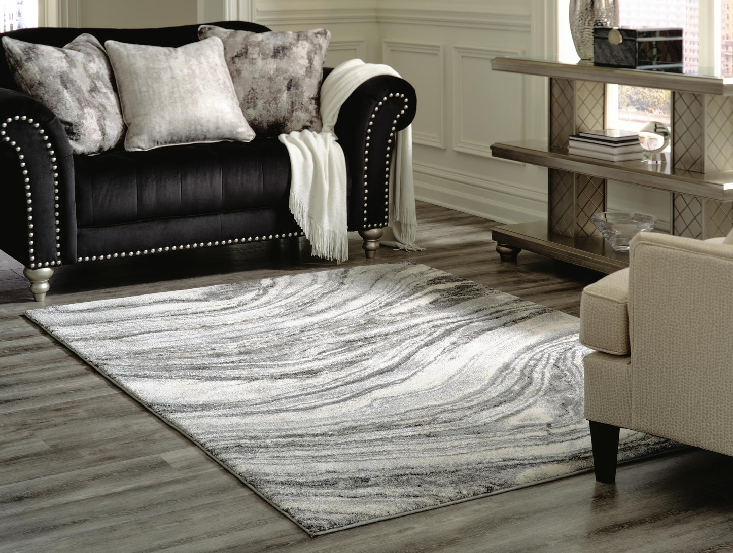 Ashley Wysdale Ivory Gray 5'3" x 7'3" Rug