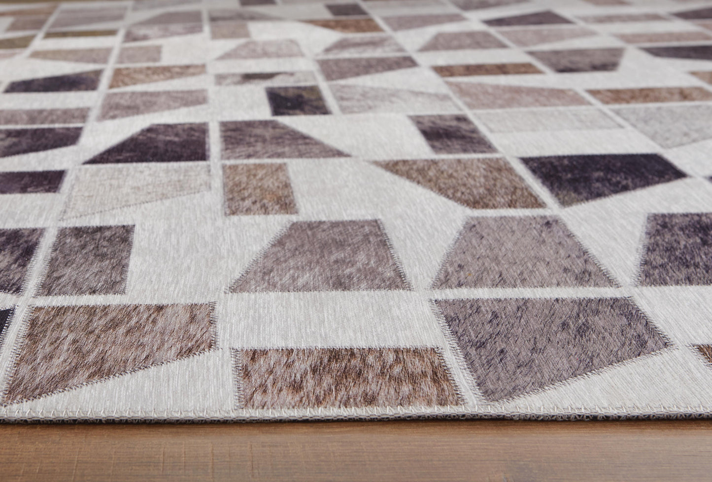 Ashley Jettner Multi 5' x 7' Rug