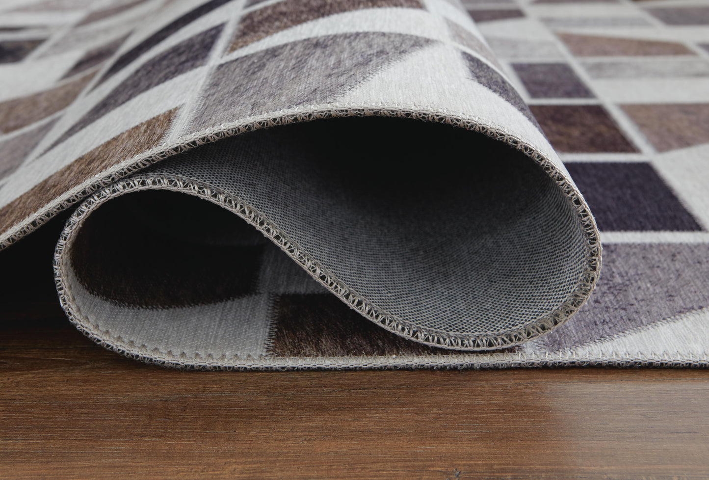 Ashley Jettner Multi 5' x 7' Rug
