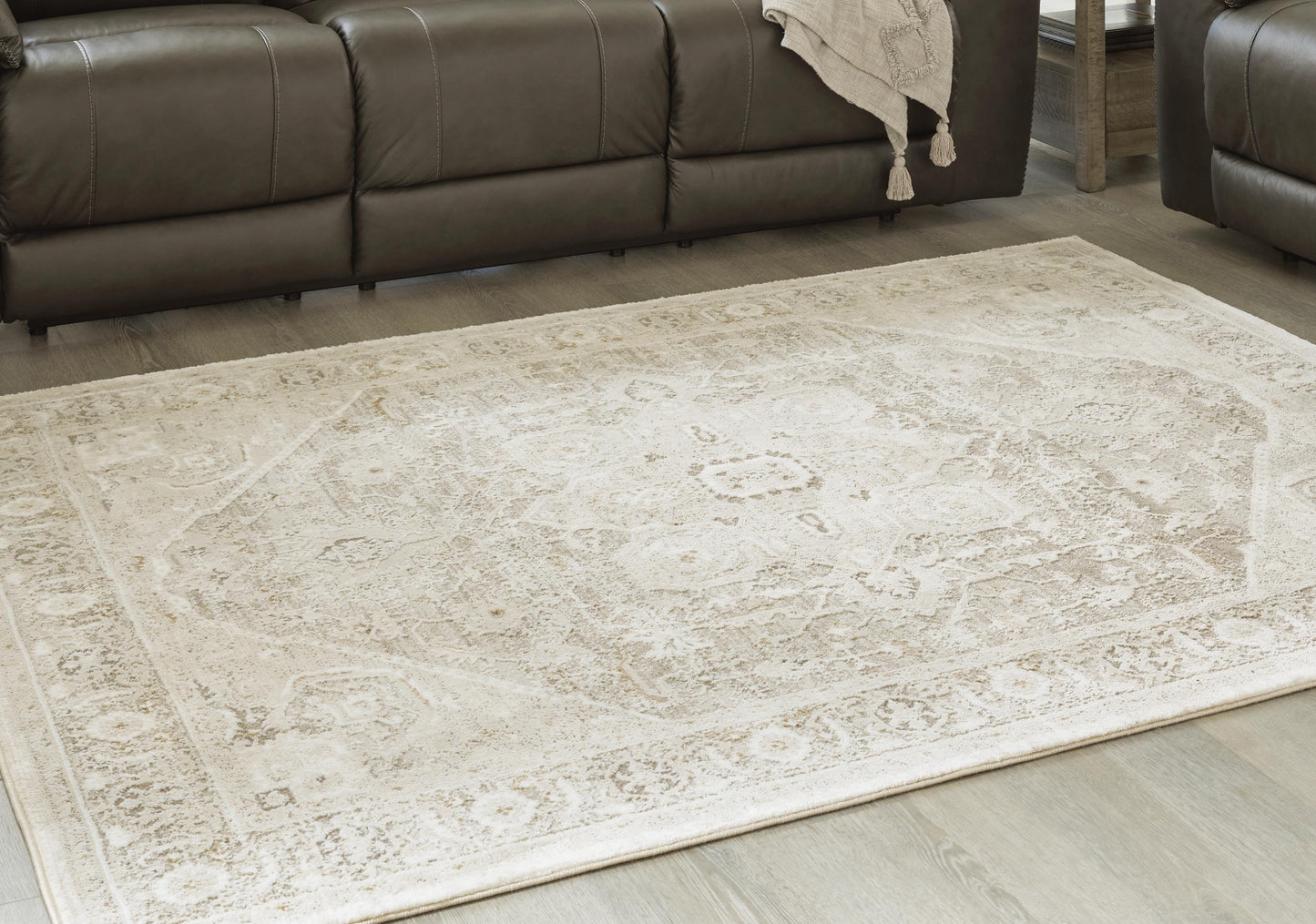 Ashley Gatwell Ivory Gray Tan 5' x 7' Rug