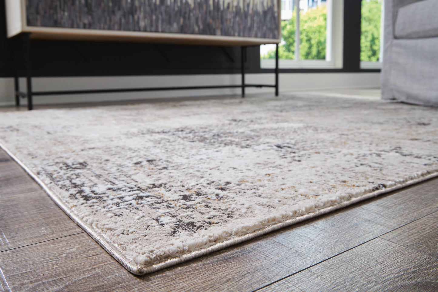 Ashley Elaning Black Gray Cream 5' x 7' Rug