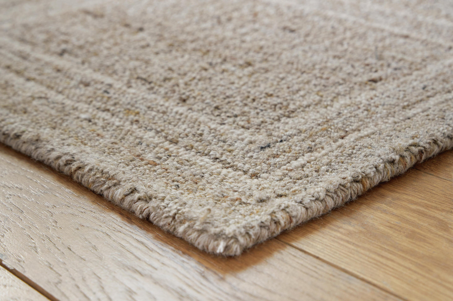 Ashley Brickburgh Gray Ivory Honey 5' x 7' Rug