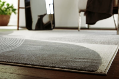 Ashley Winderburg Gray Ivory 5' x 7' Rug