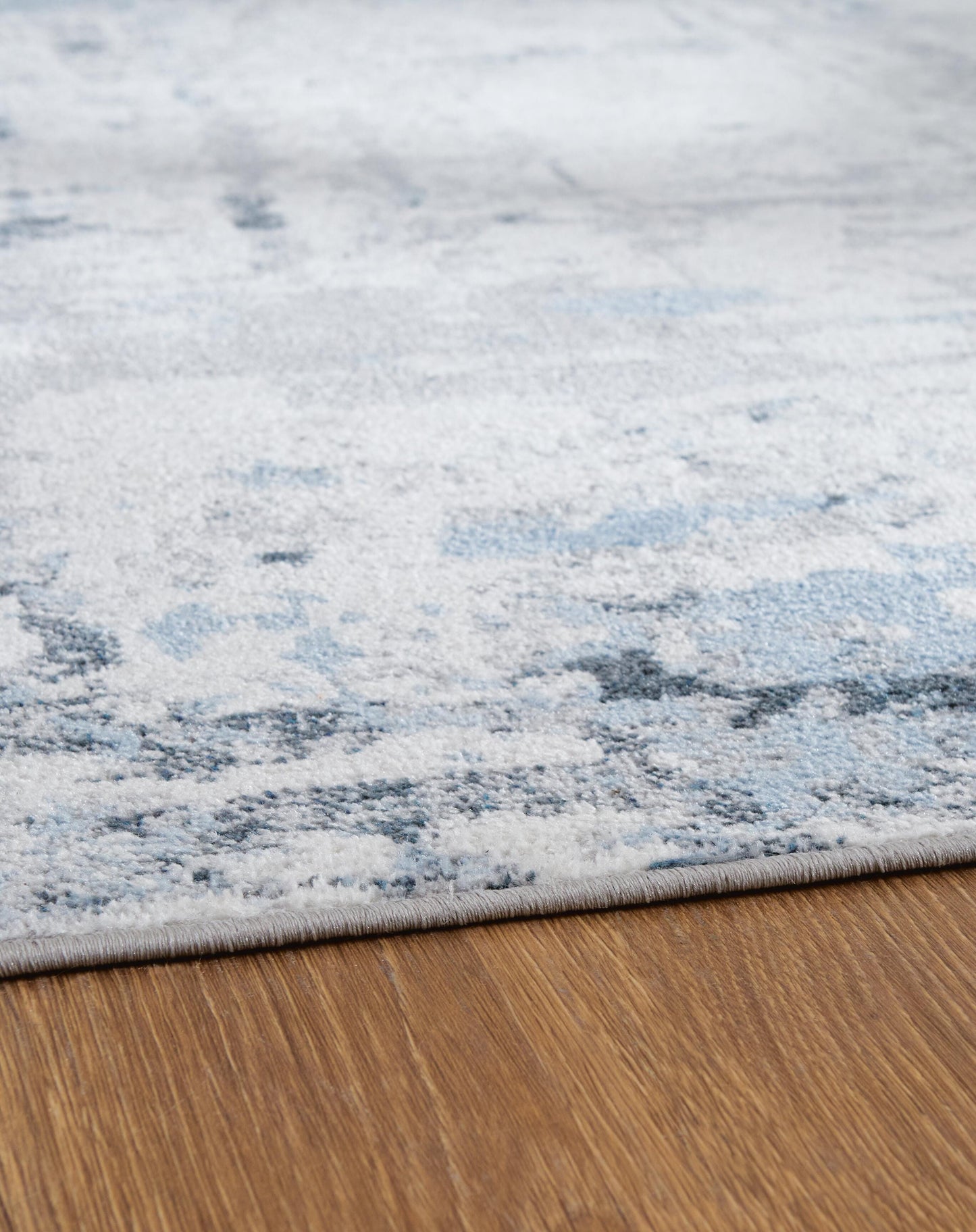 Ashley Emertonly Blue White Gray 5' x 7' Washable Rug