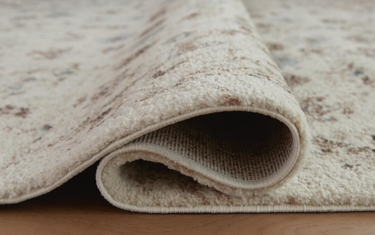 Ashley Jossler Ivory Brown Teal 5' x 7' Rug