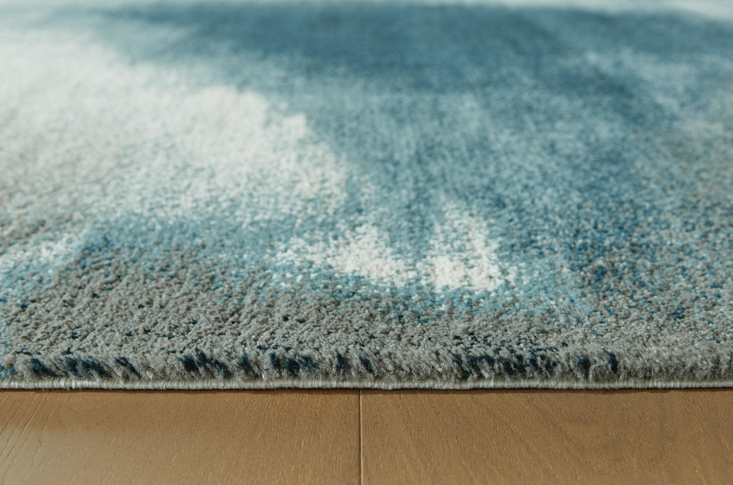 Ashley Brentward Blue Gray Ivory 5' x 7' Rug