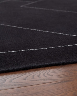Ashley Marav Black White 5' x 7' Area Rug