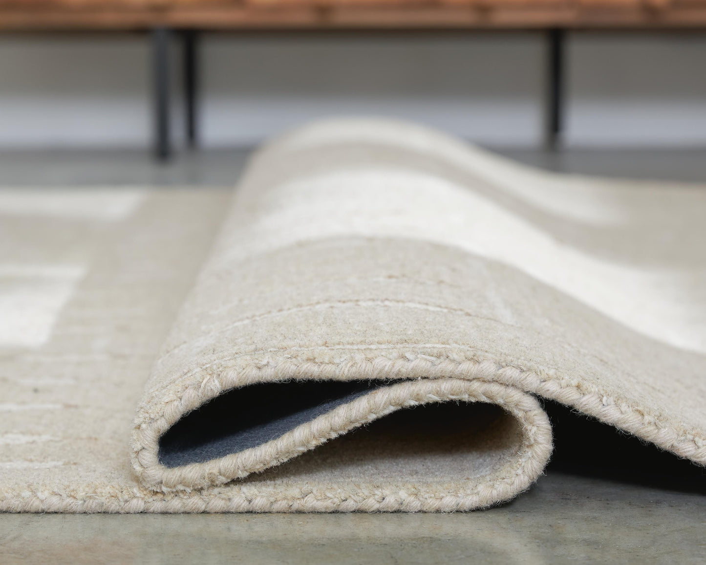 Ashley Wolbert Tan Ivory 5' x 7' Area Rug