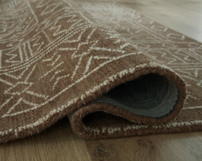 Ashley Merrittman Brown Ivory 5' x 7' Area Rug