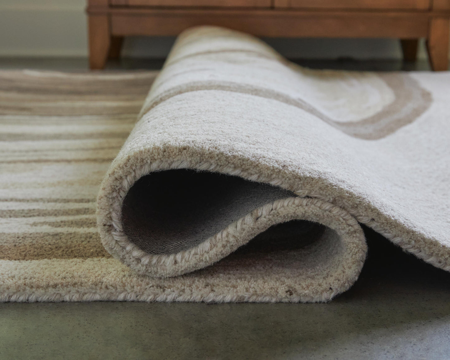 Ashley Rizwana Ivory Brown Gray 5' x 7' Area Rug