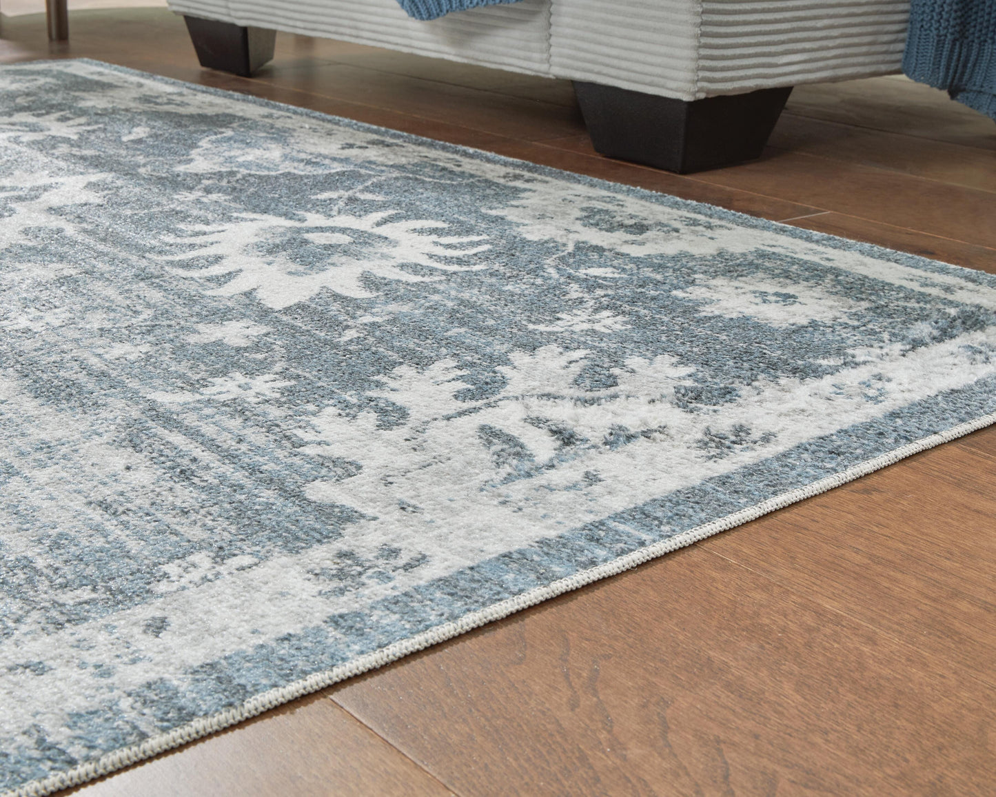Ashley Avanworths Blue Gray Ivory Washable 5'3" x 7' Area Rug