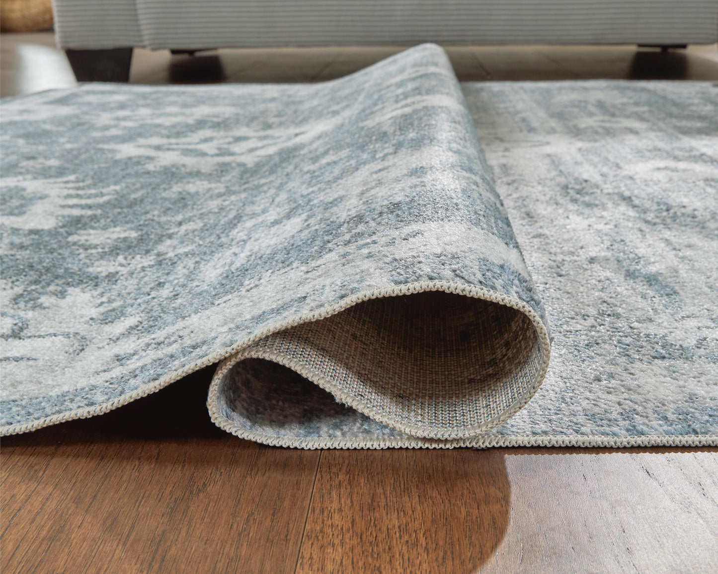 Ashley Avanworths Blue Gray Ivory Washable 5'3" x 7' Area Rug