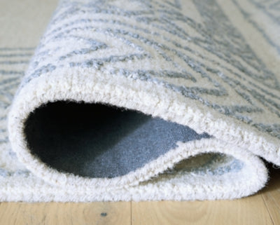 Ashley Azelhurst Blue Ivory Gray 5' x 7' Area Rug