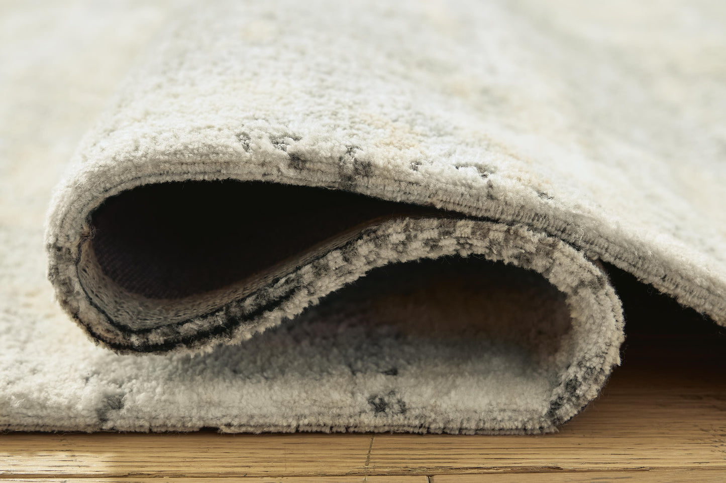 Ashley Raif Gray White Cream Medium Rug